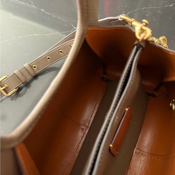 COACH LANA BAG 23 BRASS DARK STONE - Picture 6 of 9